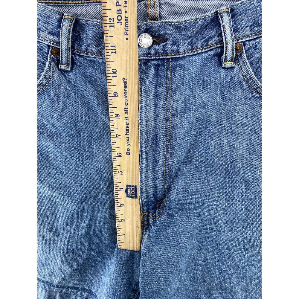 Levi’s 550 Denim Shorts W40 Relaxed Fit Blue Jean Cutoffs Vintage Style - Picture 9 of 10